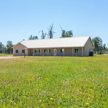 Buy this 3 bed house on Hawthorne Avenue in Shasta County, CA