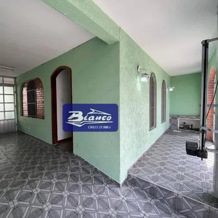 Rent this 3 bed house on Rua Marret in Centro, Guarulhos - SP
