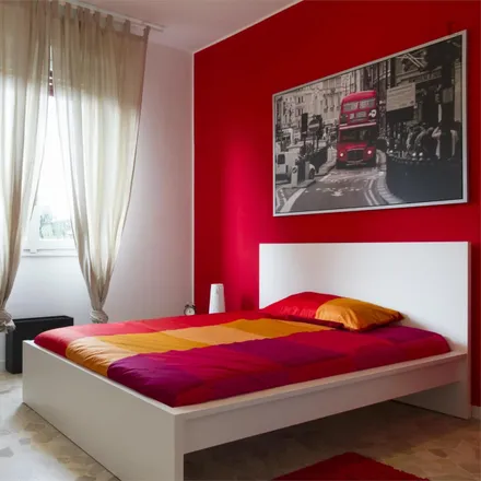 Rent this 3 bed room on Via Salvatore Barzilai in 15, 20146 Milan MI