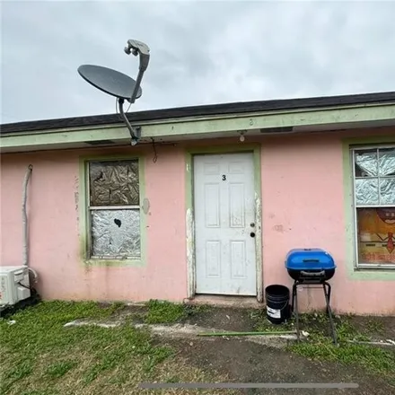 Buy this studio house on 2278 Esperanza Street South in Midway North, Hidalgo County