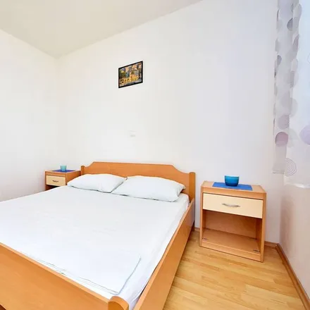 Image 4 - Visoka, Split, Split-Dalmatia County, Croatia - House for rent