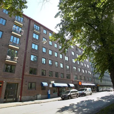 Rent this 3 bed apartment on Fjällmans begravning in Folkungagatan, 411 02 Gothenburg