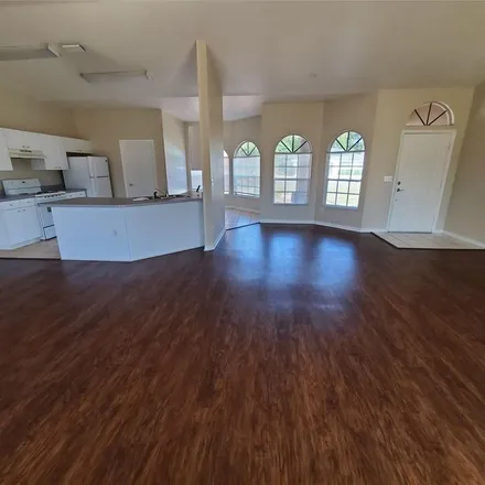 Rent this 3 bed apartment on 6979 Stephens Path in Zephyrhills, FL 33542