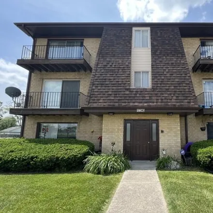Buy this 1 bed condo on 17366 Ridgeland Avenue in Tinley Park, IL 60477