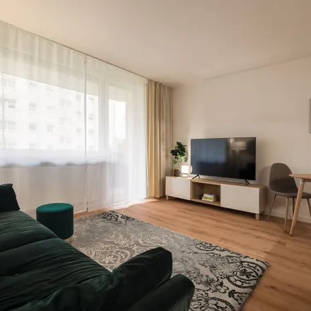 Rent this 2 bed apartment on Siegfriedstraße 39 in 91207 Lauf an der Pegnitz, Germany