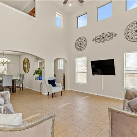 Image 3 - 2026 Kingfisher lane, Mission, TX 78572, USA - House for sale