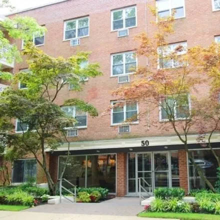 Buy this studio apartment on 50 Hill Park Avenue in Village of Great Neck Plaza, NY 11021