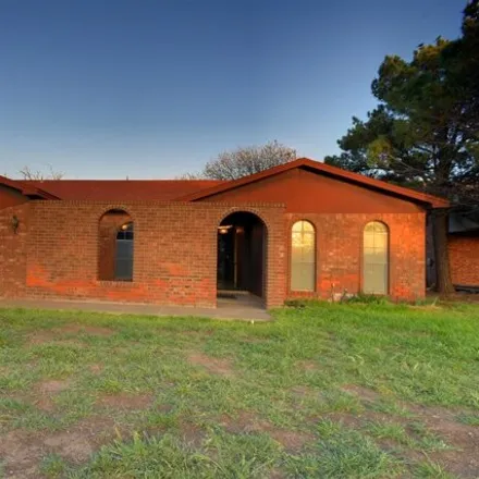 Buy this 3 bed house on 4 Highland Drive in Lubbock County, TX 79366