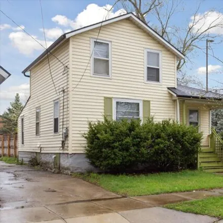 Rent this 2 bed house on 122 East Bush Street in Kalamazoo, MI 49007