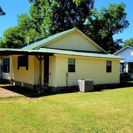 Buy this 3 bed house on 310 Green Street in Dardanelle, Yell County