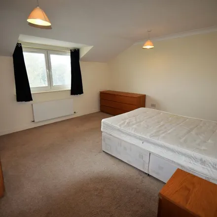 Image 1 - Milbourne Street, Carlisle, CA2 5XB, United Kingdom - Apartment for rent
