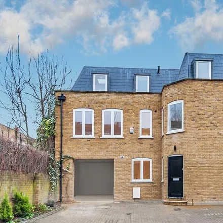 Rent this 4 bed house on 3 Walpole Mews in London, NW8 6EZ
