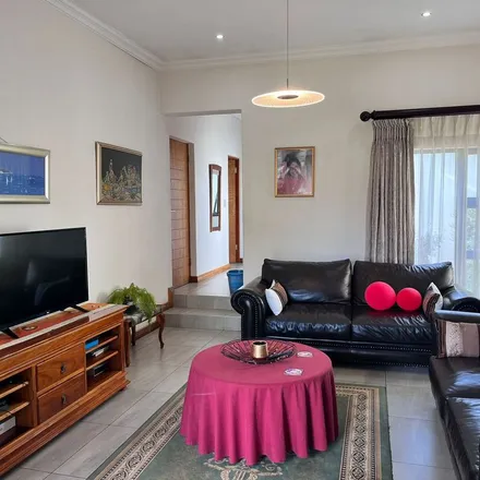 Rent this 3 bed apartment on Rusty Close in Ekurhuleni Ward 1, Gauteng