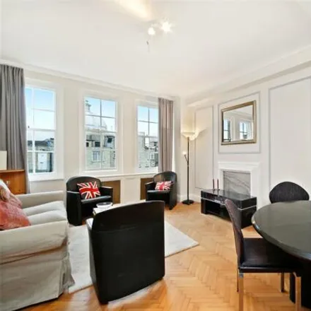 Rent this 2 bed apartment on Queens Court in Queensway, London