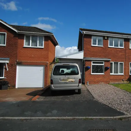 Buy this 3 bed duplex on unnamed road in Telford and Wrekin, TF1 6YH