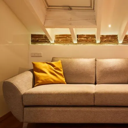 Rent this 1 bed apartment on Calle de Velarde in 6, 28004 Madrid