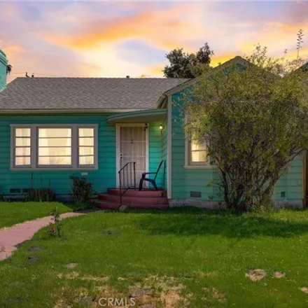 Buy this 3 bed house on 491 West 31st Street in Arrowhead, San Bernardino