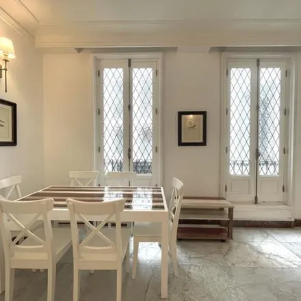 Rent this 2 bed apartment on Calle de Alcalá in 55, 28014 Madrid