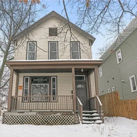 Buy this 4 bed house on 998 North Cypress Street in Saint Paul, MN 55106