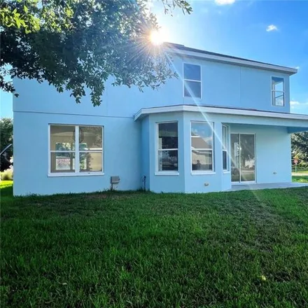 Image 8 - 5903 48th St E, Bradenton, Florida, 34203 - House for sale