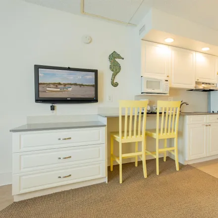 Image 4 - Concord Suites, 78th Street, Avalon, Cape May County, NJ 08202, USA - Condo for sale