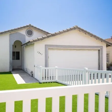 Buy this 3 bed house on 1247 Glencoe Dr in San Diego, California