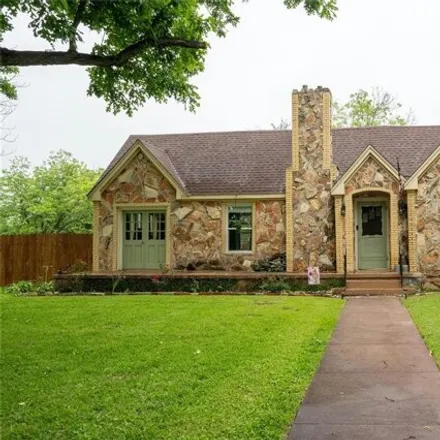 Buy this 3 bed house on 329 West Elm Street in Granger, Williamson County