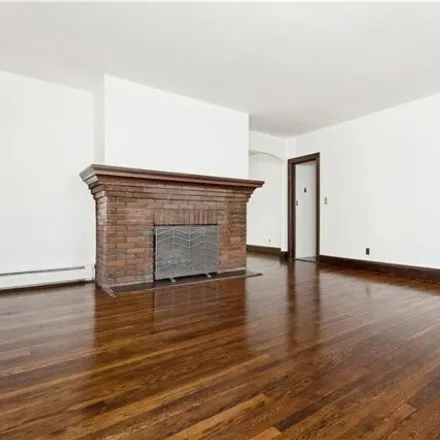 Image 3 - 155 South Broadway, Village of Tarrytown, NY 10591, USA - House for rent