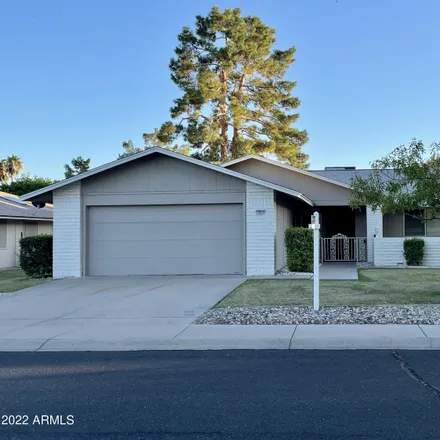 Image 1 - 12511 West Shadow Hills Drive, Sun City West, AZ 85375, USA - Townhouse for sale