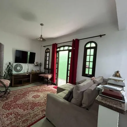 Buy this 2 bed house on Rua Avaré in Vila Dirce, Carapicuíba - SP