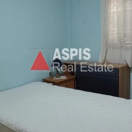 Rent this 2 bed apartment on Syntagma Square in Βασιλίσσης Αμαλίας, Athens