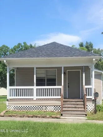 Rent this 3 bed house on 1222 33rd Ave in Gulfport, Mississippi