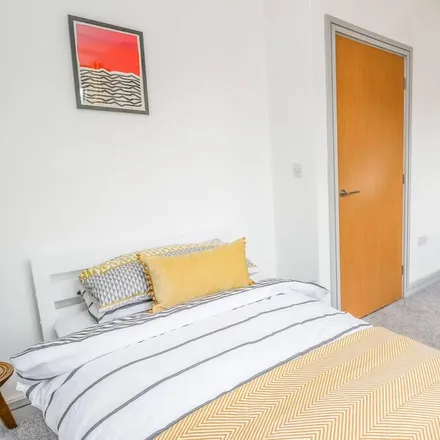 Rent this 2 bed duplex on Llandybie in SA18 2TQ, United Kingdom