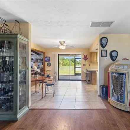 Image 2 - 180 Abalone Rd, Venice, Florida, 34293 - House for sale