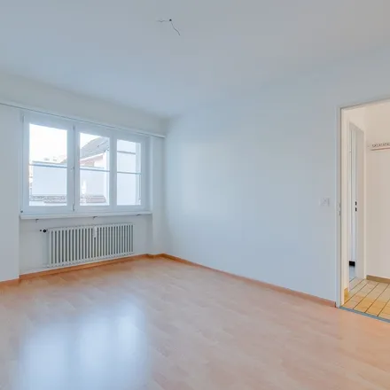 Image 7 - Hauptstrasse 19, 4143 Bezirk Dorneck, Switzerland - Apartment for rent