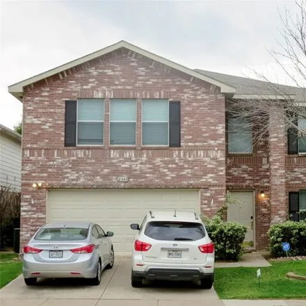 Rent this 5 bed house on 2723 White Oak Drive in Little Elm, TX 75068