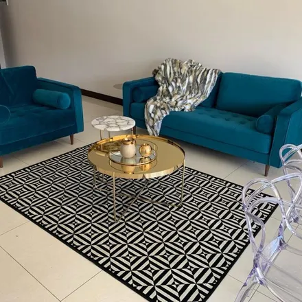 Rent this 3 bed apartment on Fourways High School in Fisant Avenue, Johannesburg Ward 115