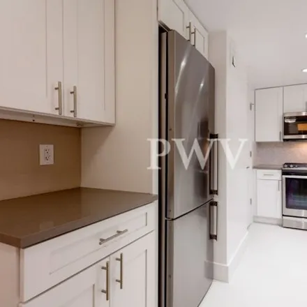 Rent this 3 bed apartment on 792 Columbus Avenue in New York, NY 10025