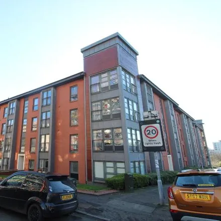 Rent this 2 bed apartment on Broomhill in Thornwood Avenue/ Crathie Drive, Crathie Drive