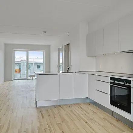 Rent this 3 bed apartment on Laurits Hauges Vej 4F in 9400 Nørresundby, Denmark