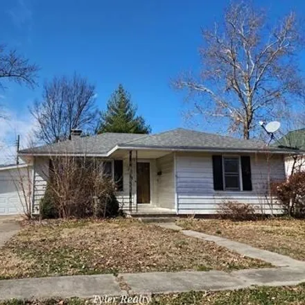 Buy this 3 bed house on 1036 Hester Avenue in Centralia, IL 62801