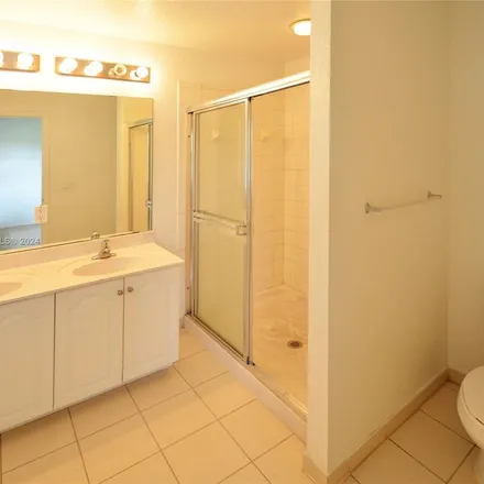 Rent this 2 bed townhouse on 848 Brickell Avenue in Miami, FL 33131