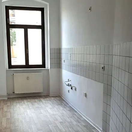 Rent this 3 bed apartment on Görlitz Leipziger Straße in Rauschwalder Straße, 02826 Görlitz