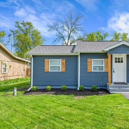 Buy this 3 bed house on 24967 70th Street in Paddock Lake, Kenosha County
