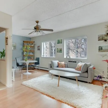 Image 2 - 33-58 14th Street, New York, NY 11106, USA - House for sale