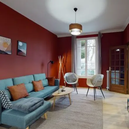 Rent this 3 bed room on 42 Avenue de la République in 94400 Vitry-sur-Seine, France