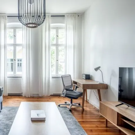 Rent this 2 bed apartment on Georg-Friedrich-Händel-Gymnasium in Frankfurter Allee 6A, 10247 Berlin
