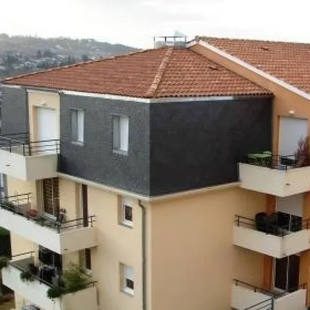 Rent this 2 bed apartment on unnamed road in 24000 Périgueux, France