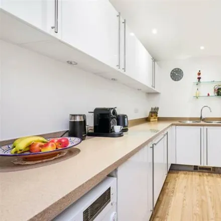 Image 5 - Westminster Green, Dean Ryle Street, Westminster, London, SW1P 2AW, United Kingdom - Apartment for sale