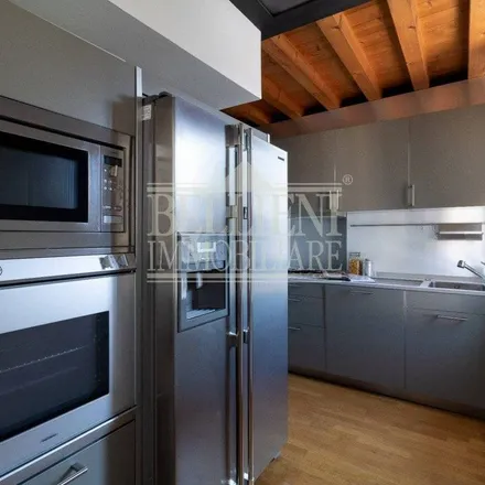 Rent this 4 bed apartment on Caposaldo trigonometrico Arpa in Ponte degli Angeli, 36100 Vicenza VI